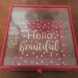 Jewelry box/ keepsake box